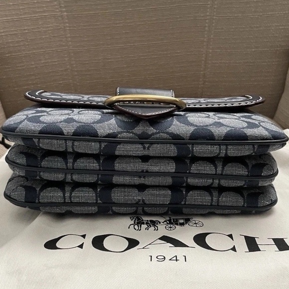 Coach Riley Top Handle 22 bag In Signature Chambray Denim Multi New - Picture 8 of 15